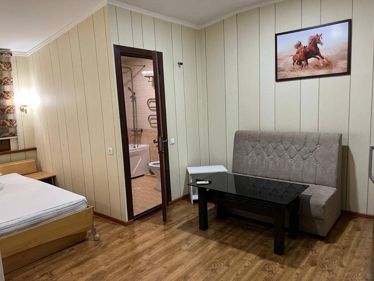 Hiva Hotel Tashkent Luaran gambar
